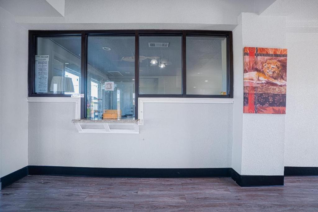 Hotel Comfort Stay By Oyo Texarkana East, Ar I-30 المظهر الخارجي الصورة